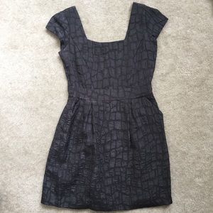 BCBG Grey Crinkle Dress w/pockets